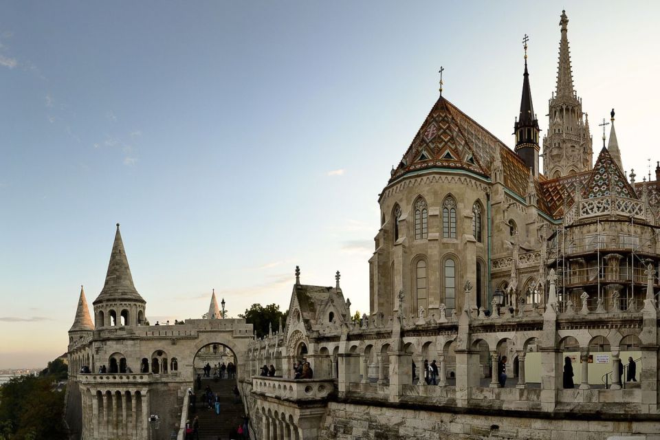 A small picture of the Fishermans Bastion